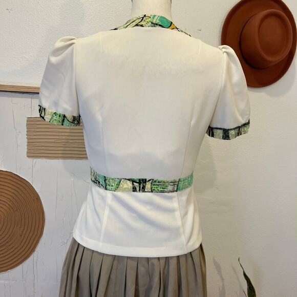 Handmade Vintage 1960s Mod Bow Embellished Short Sleeve Blouse - XS - Picture 4 of 15